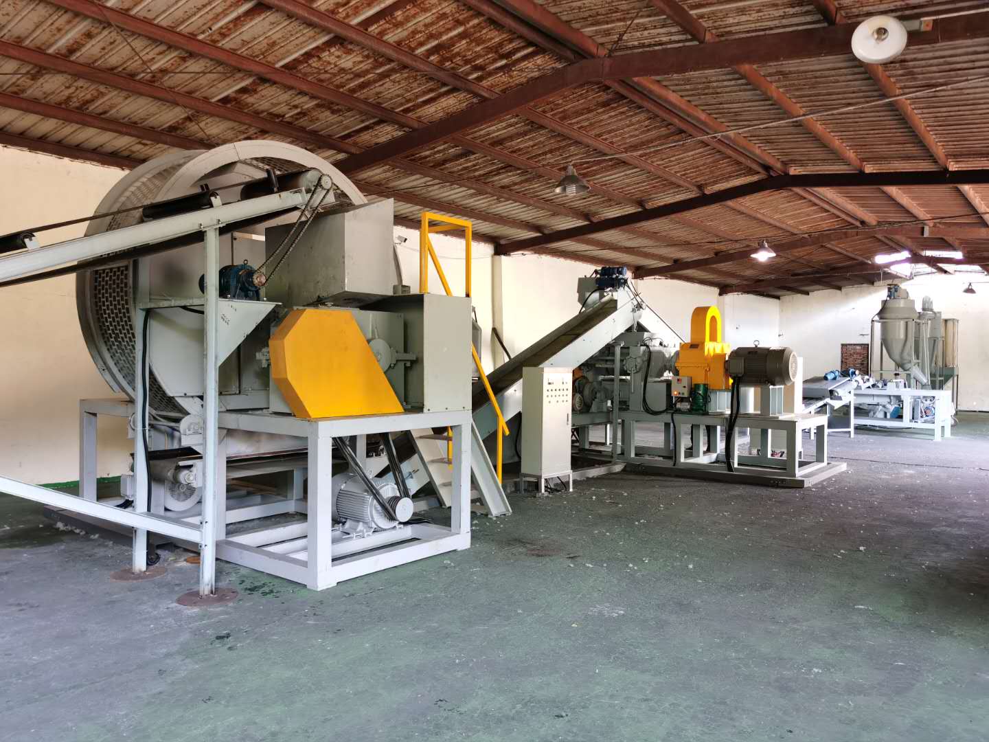 全自動(dòng)輪胎橡膠回收設(shè)備生產(chǎn)線(xiàn)